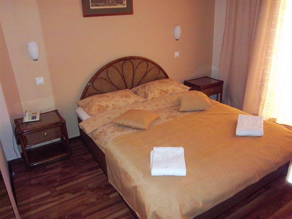 Plaza Hotel Athén Kültér fotó